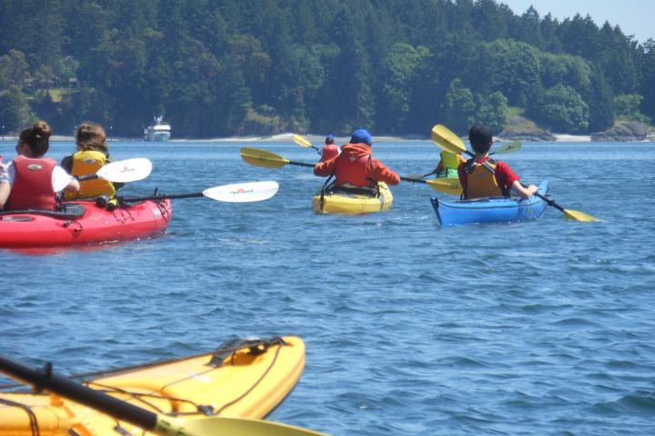 kayak pender island kids camp